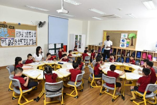 Lớp học thân thiện có học sinh tham gia học đủ môn học, chất lượng học tốt như vậy với mọi năm